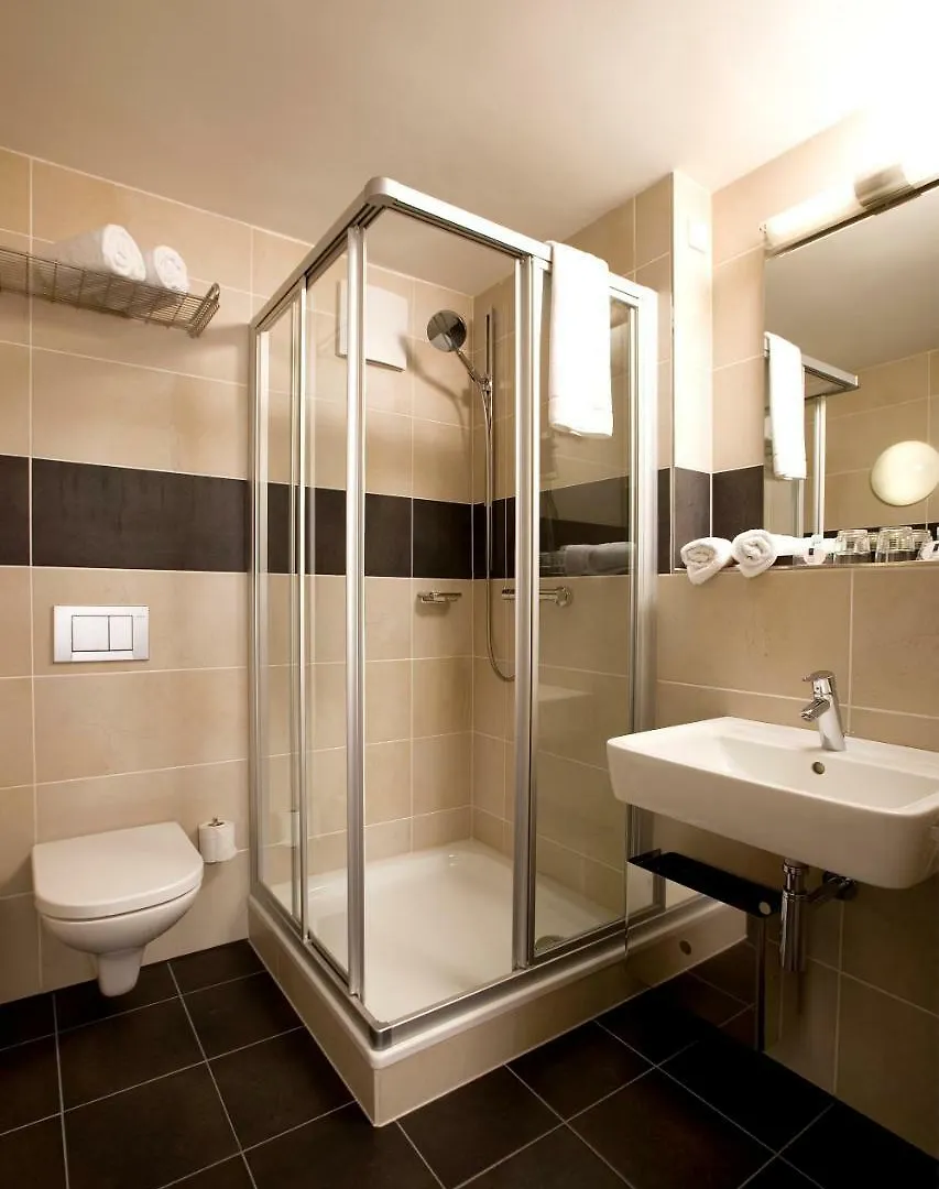 Ausbildungshotel St. Theresia Monaco di Baviera